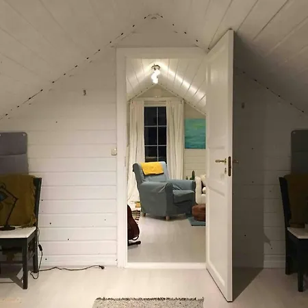 Annes House *